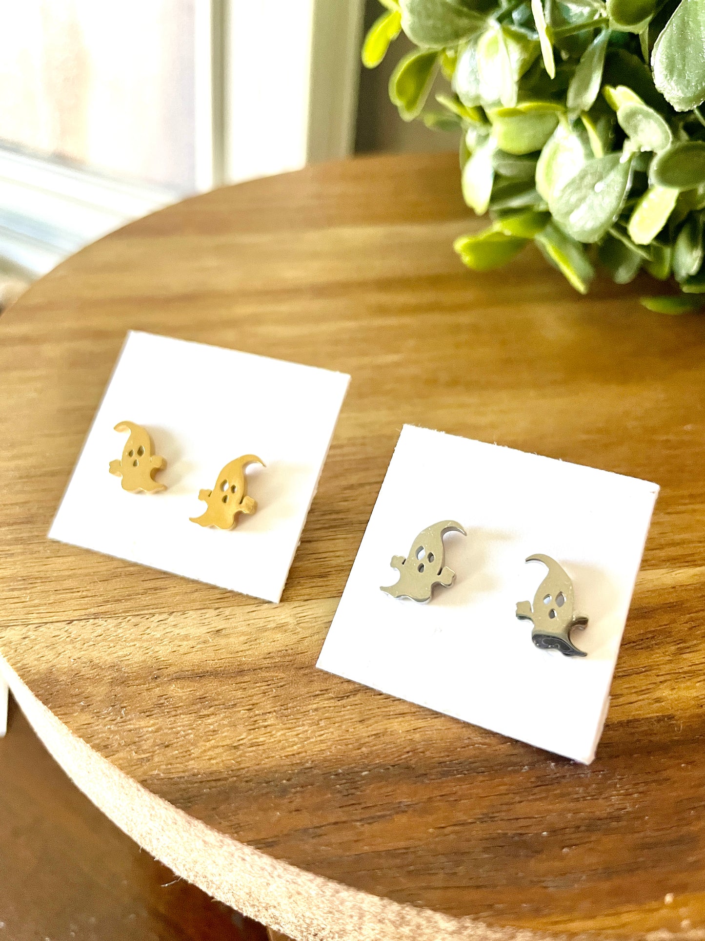 Spooky Ghoul Studs