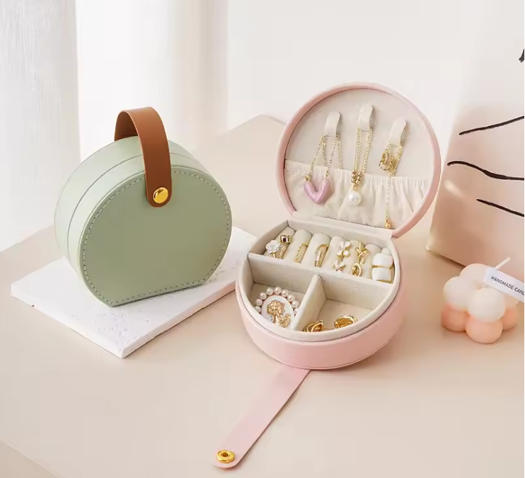 Round Travel Jewelry Box